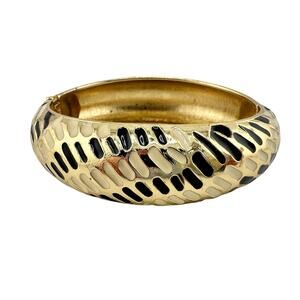 Cream Black Enamel Chunky Modern Gold Tone Clamper Bangle 6.5" Bracelet